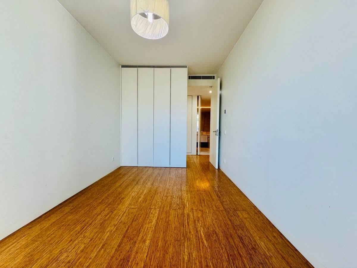 751320156_1056571300211159_4183031197868094744_n Vender: Apartamento T3 no Condomínio Platinum Residence – Polana