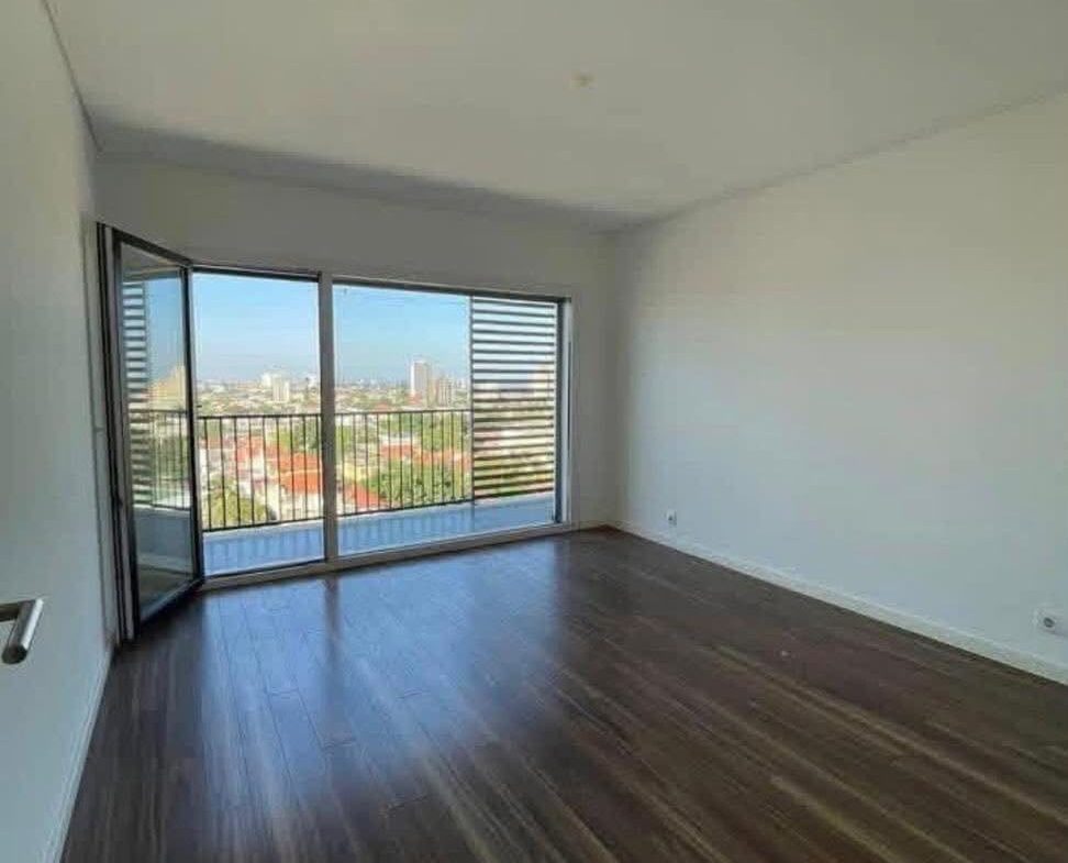 Vender: Apartamento T3 no Saphire Residence