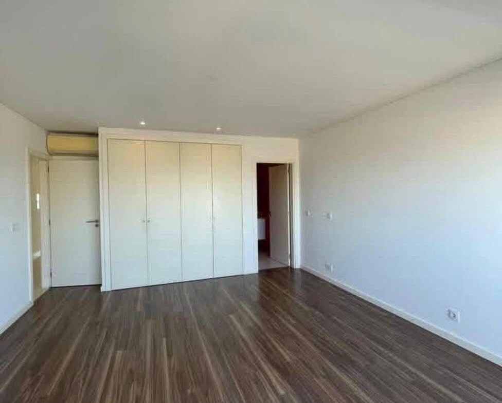 Vender: Apartamento T3 no Saphire Residence