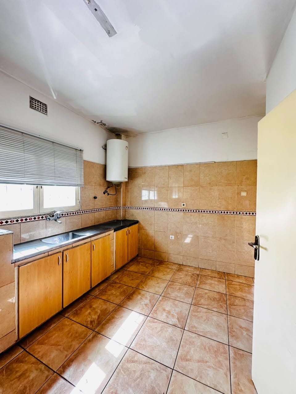 Vender: Apartamento T3 Na Polana