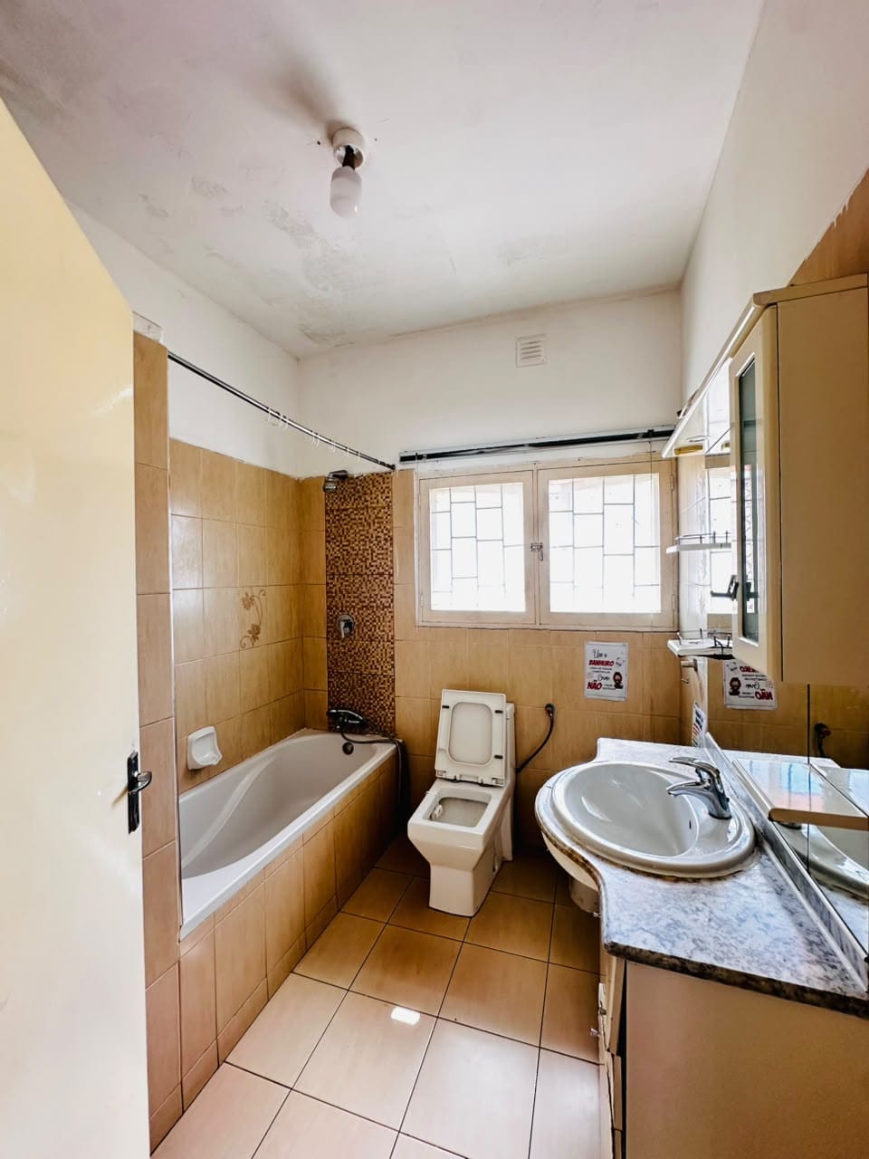 Vender: Apartamento T3 Na Polana