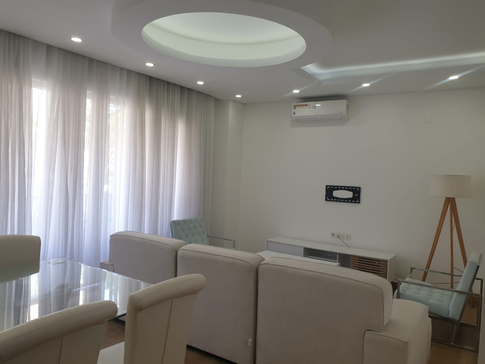 Vender: Apartamento T3 No Condomínio Umran
