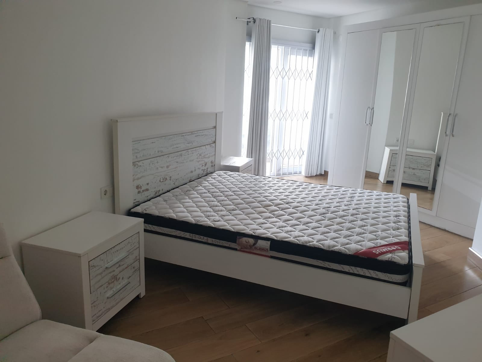 Vender: Apartamento T3 No Condomínio Umran