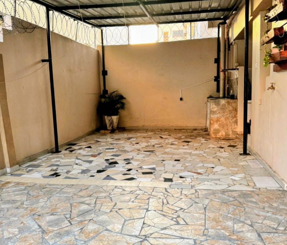 Arrendar: Moradia Triplex T4 Na Polana