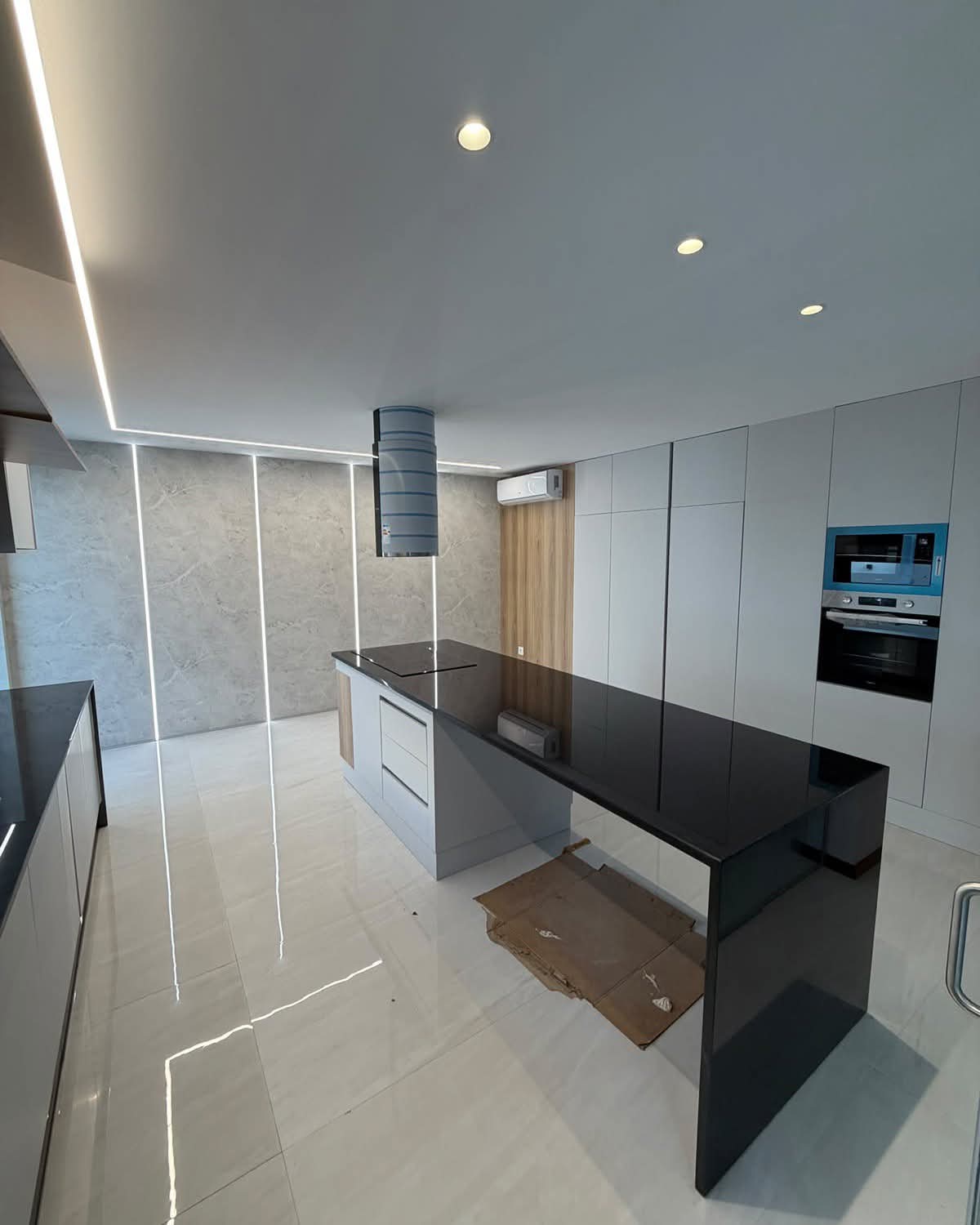 231112 Vender: Moradia T4 na Sommerschield 1