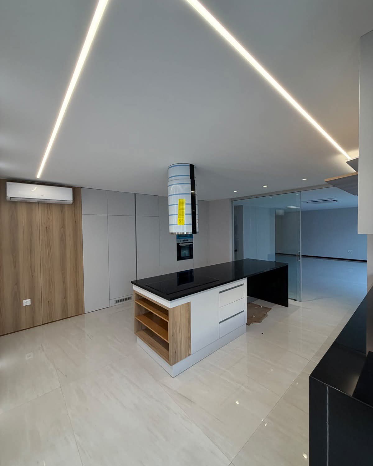 231113 Vender: Moradia T4 na Sommerschield 1