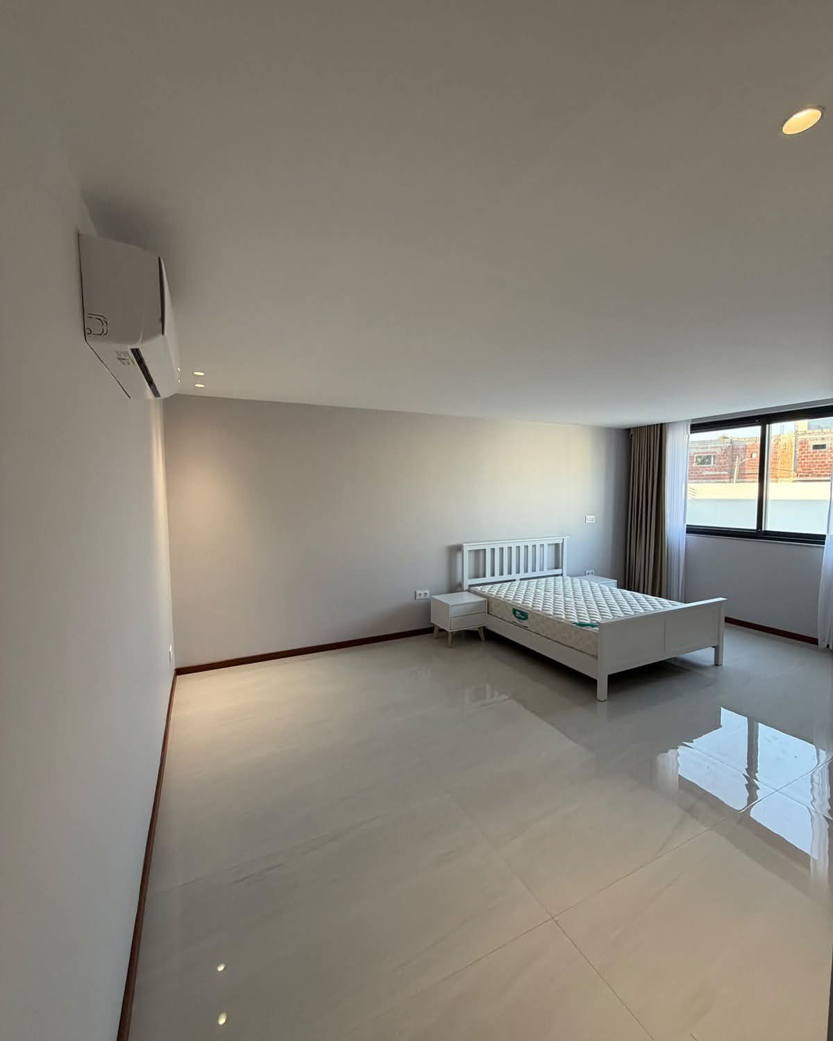 231123 Vender: Moradia T4 na Sommerschield 1