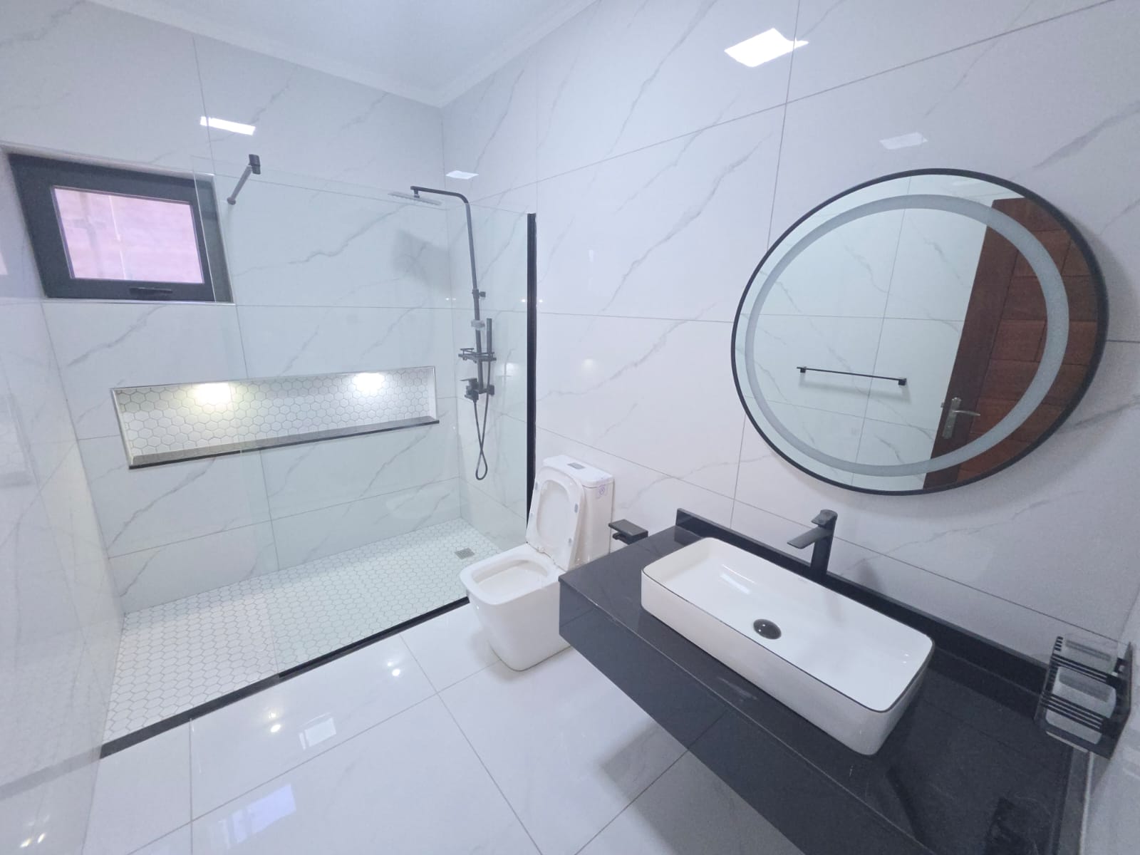 Vender: Apartamento T3 Na Cidade da Matola