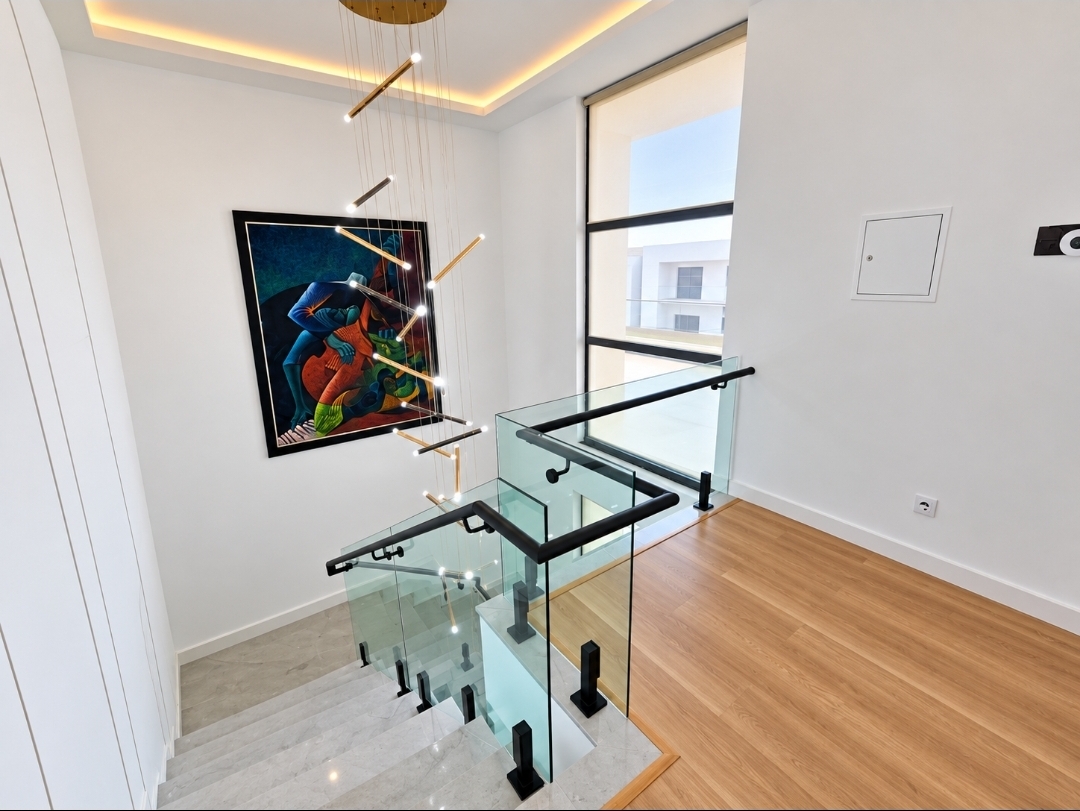 Vender: Moradia T5 No Triunfo Novo