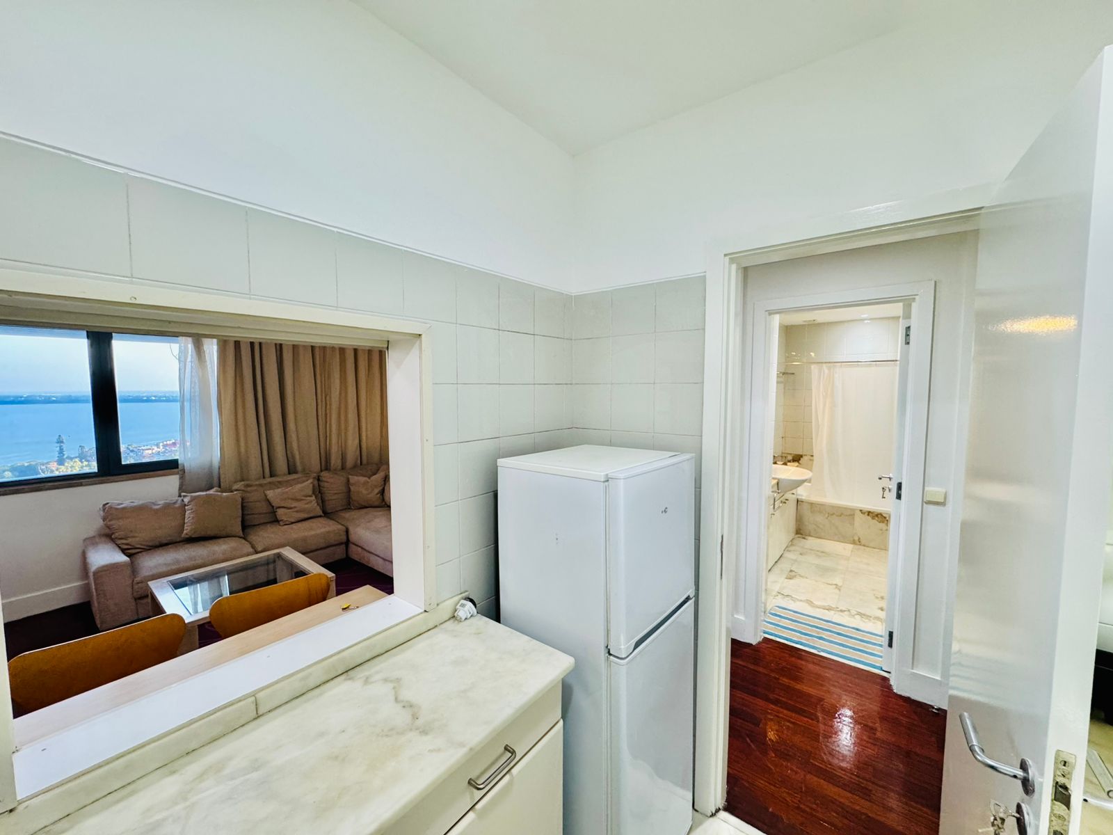 Arrendar: Apartamento T1 Mobilado No Polana Shopping