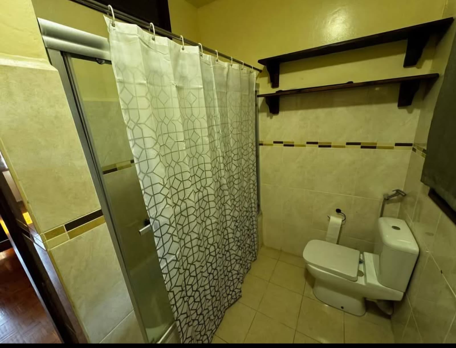 Arrendar: Apartamento T3 Mobilado Na Polana