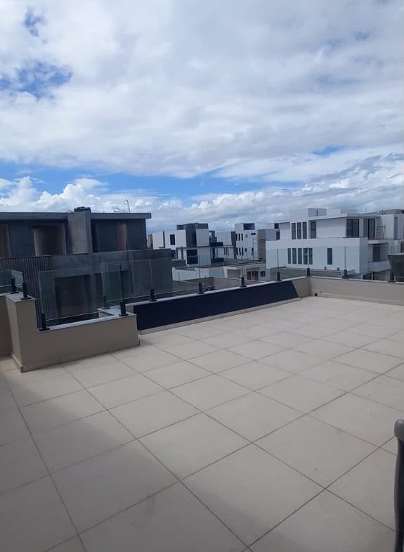 Vender: Excelente Moradia T4 No Triunfo Novo