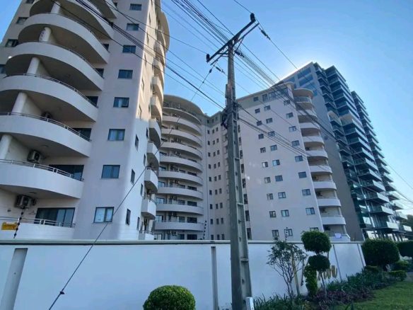 Arrendar: Apartamento T3 No Condomínio karibu