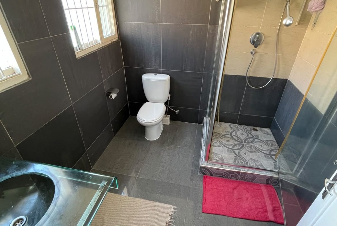 Vender: Moradia T3 Na Polana