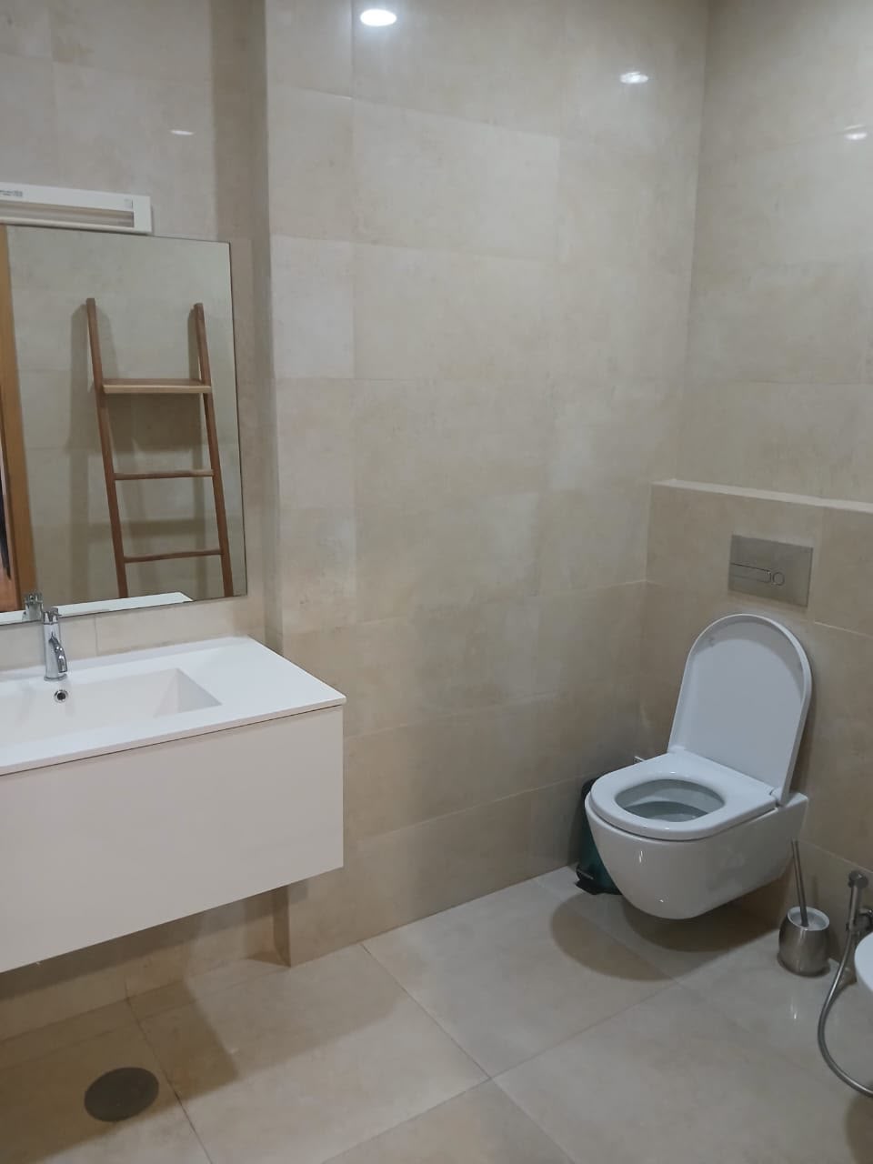1002820506 Vender: Apartamento T1 No Acraya Residence