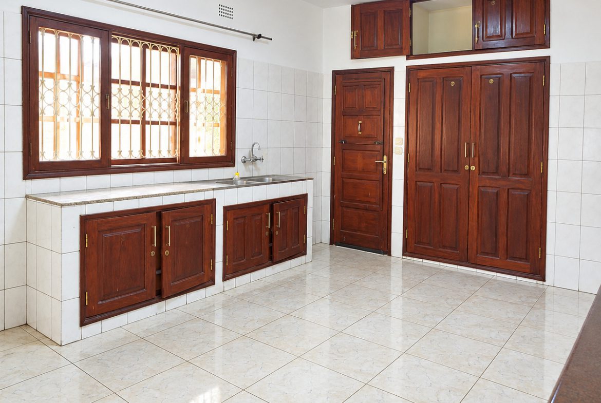 Arrendar: Moradia T4 No Condomínio Bela Vista