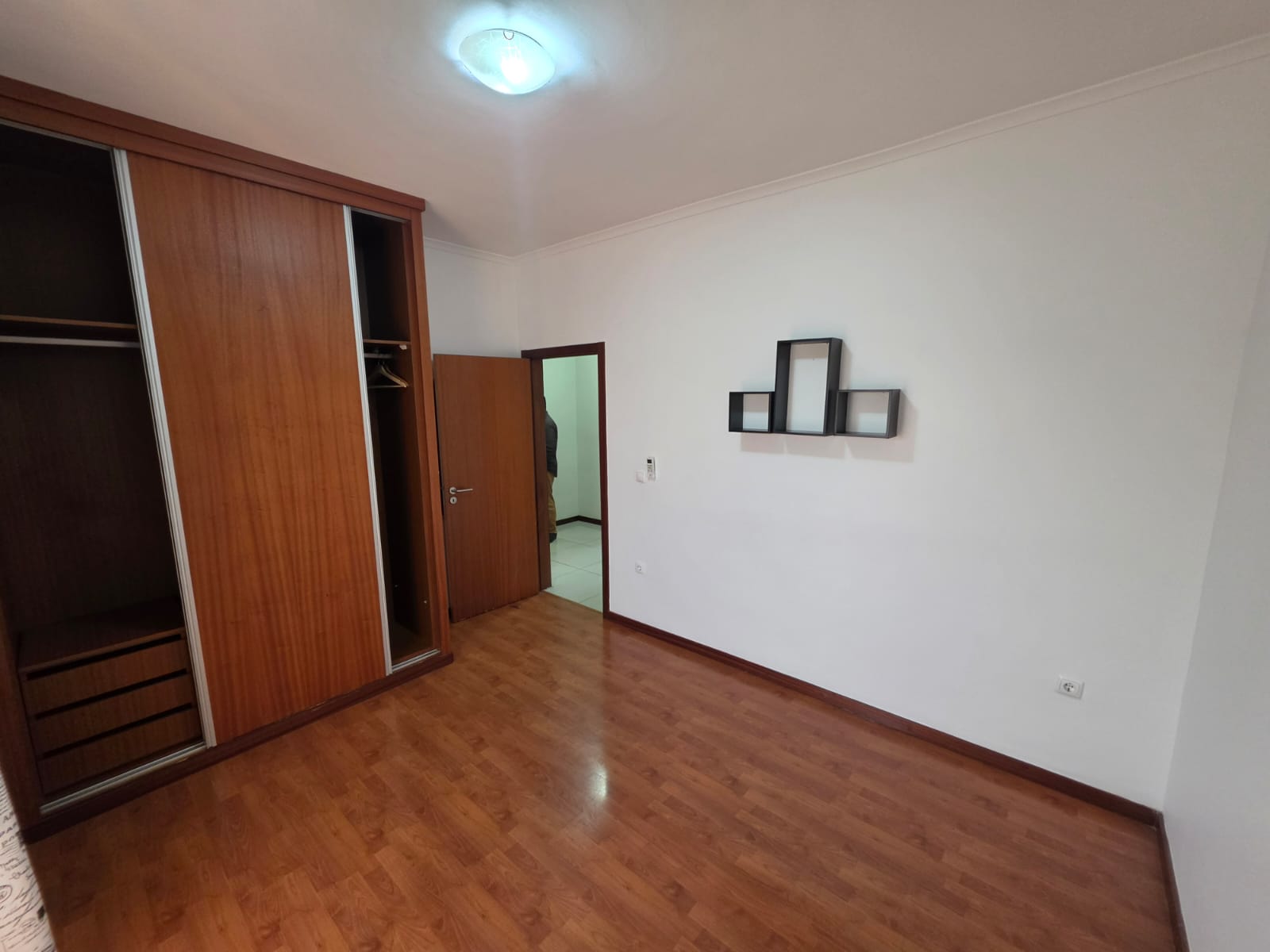 Arrendar: Moradia T3 Na Matola
