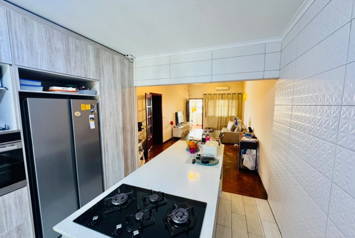 Arrendar: Apartamento T2 Na Malhangalene
