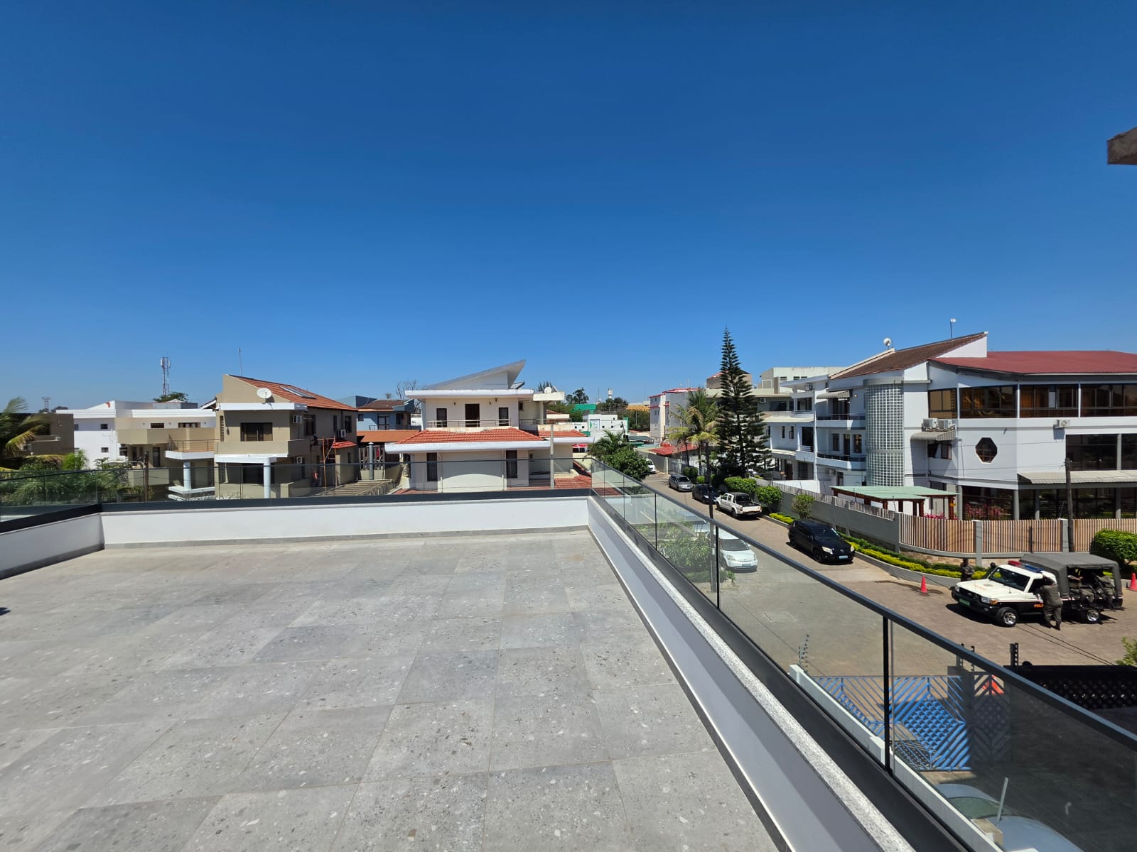 499375 Vender: Moradia T4 Na Sommerschield 1