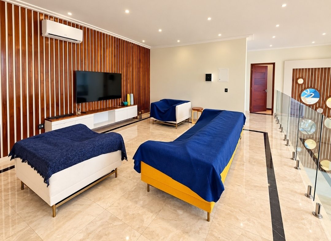 Vender: Moradia T4 Na Costa do Sol- Mapulene