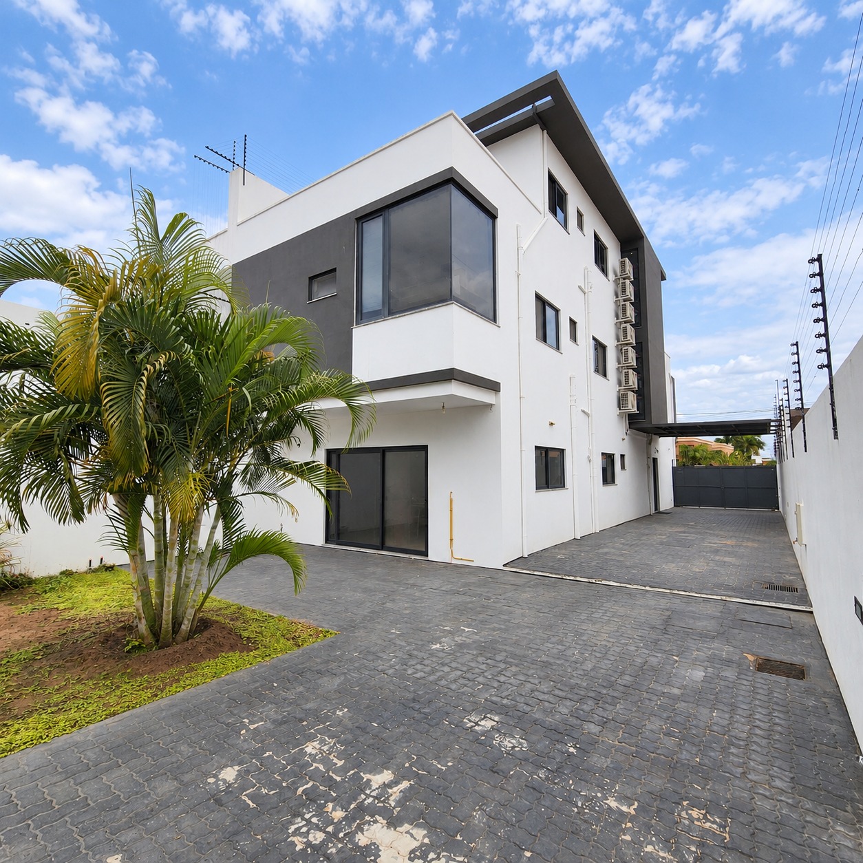 665007 Vender: Moradia T5 No Triunfo Novo