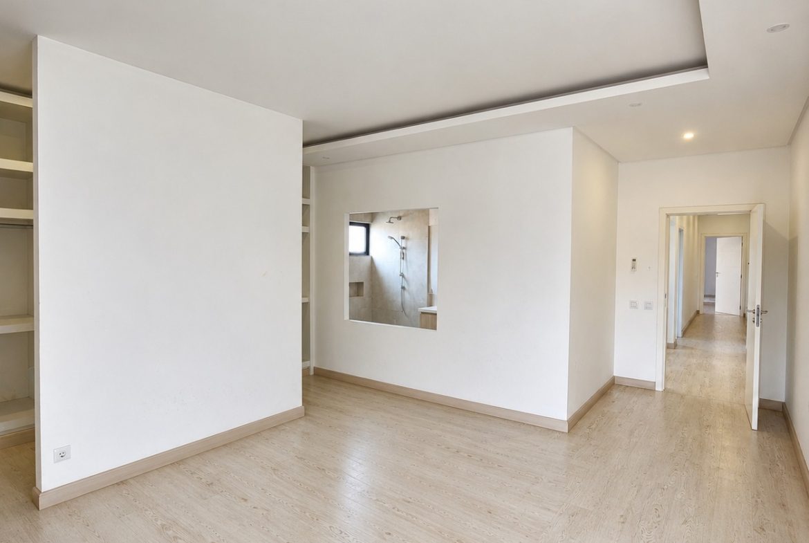 Vender: Moradia T5 No Triunfo Novo