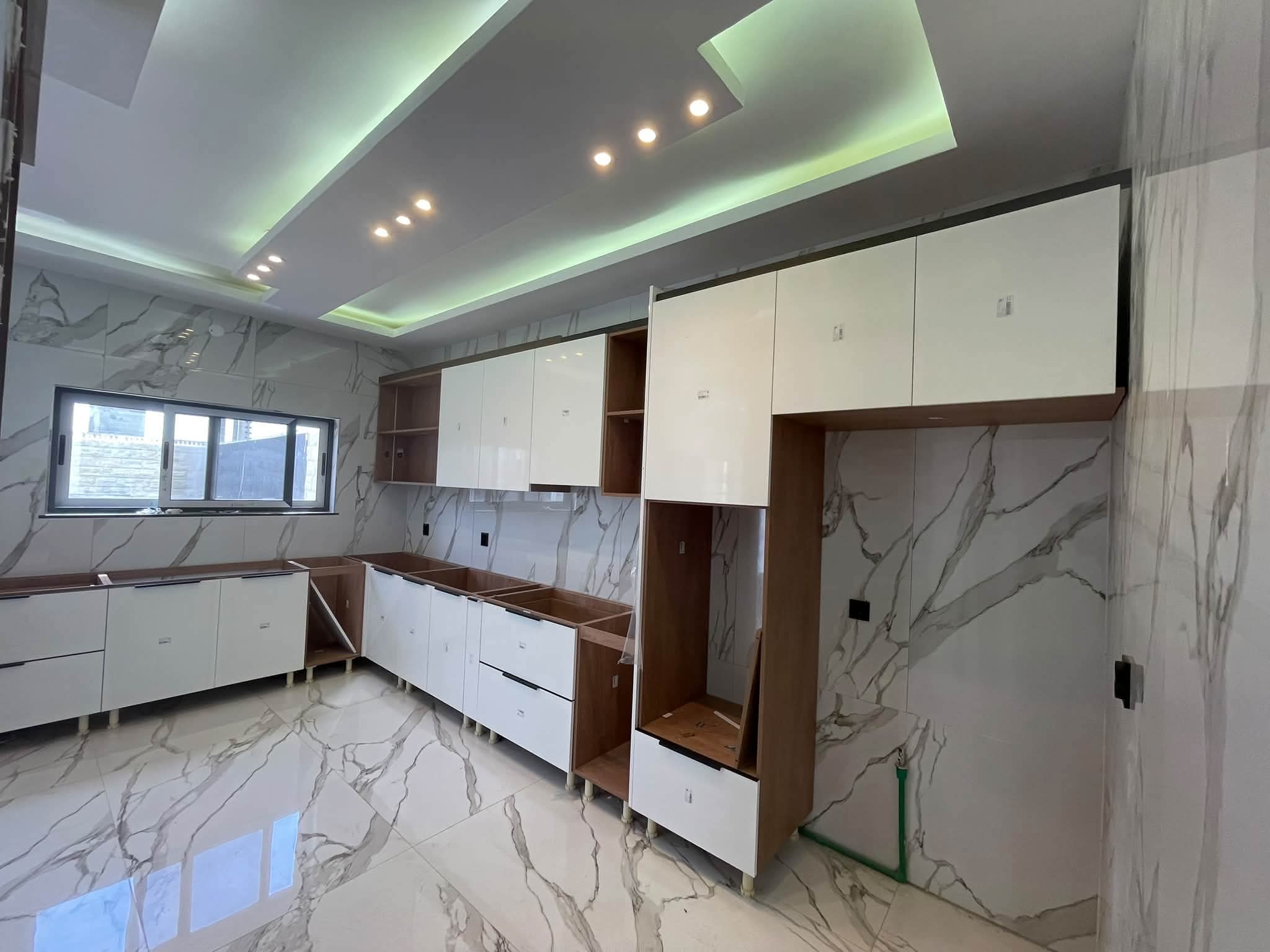 Vender: Moradia T4 no Triunfo Novo
