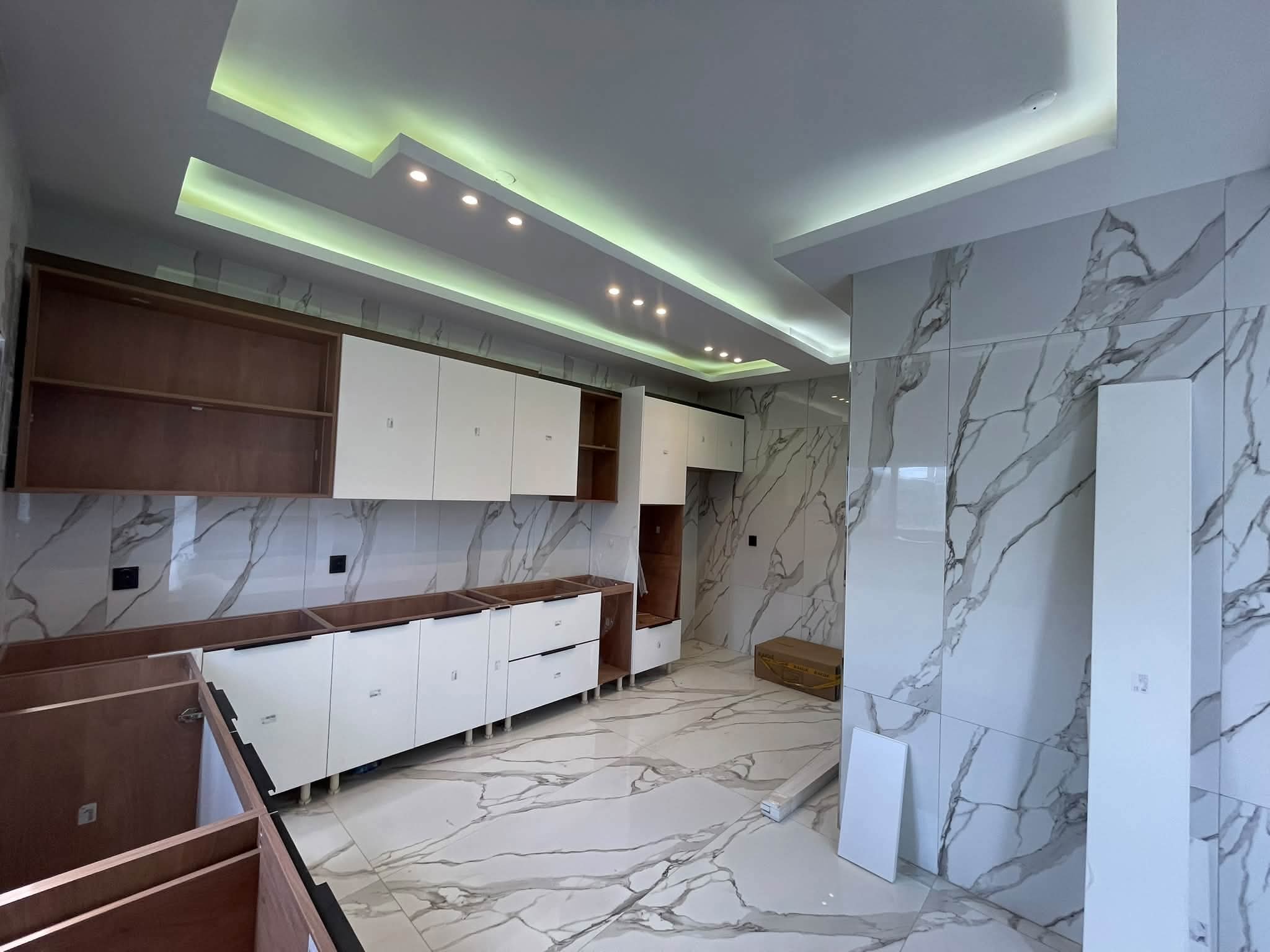 Vender: Moradia T4 no Triunfo Novo