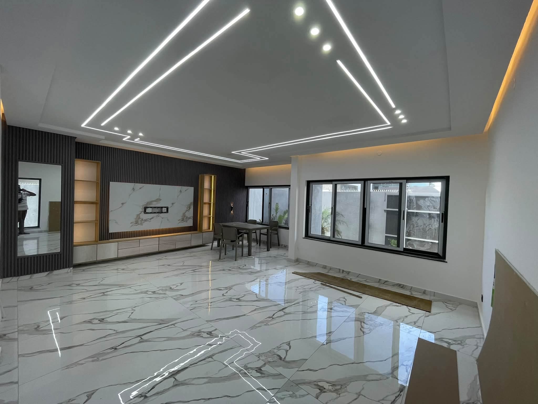 Vender: Moradia T4 no Triunfo Novo