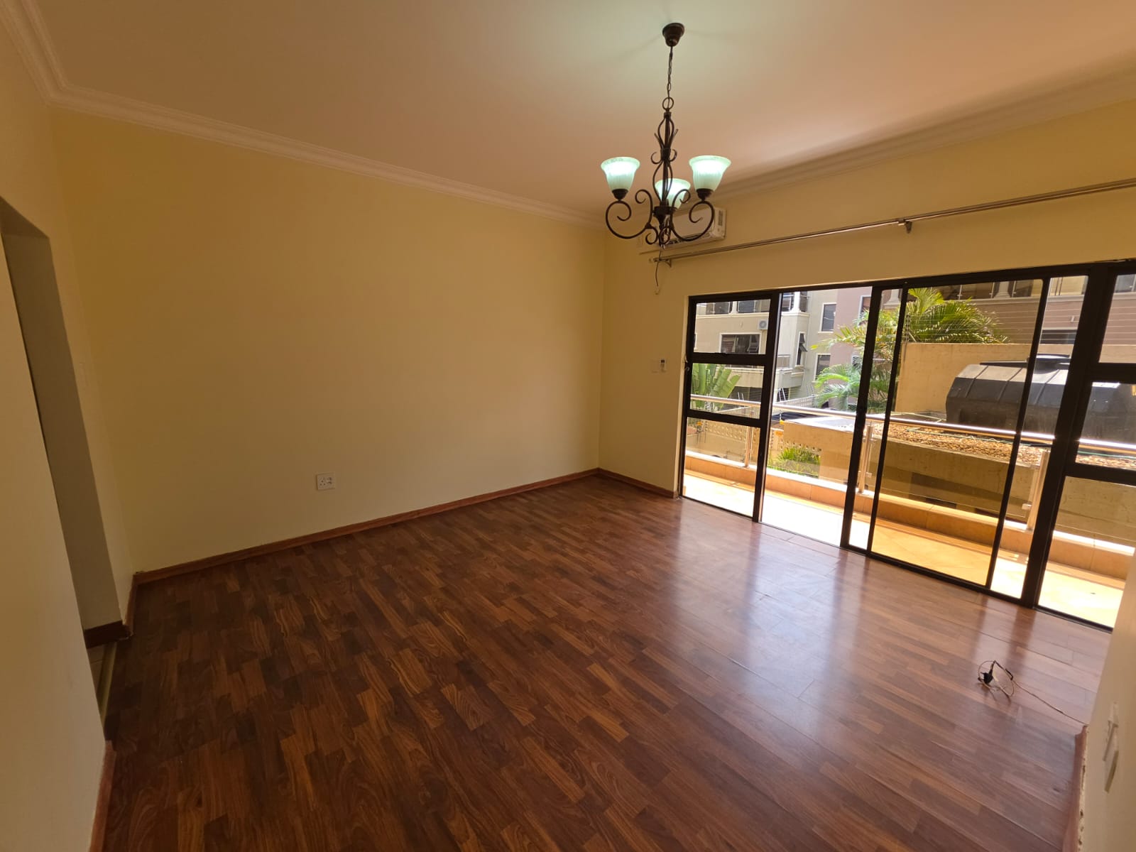 Moradia T5 No Triunfo