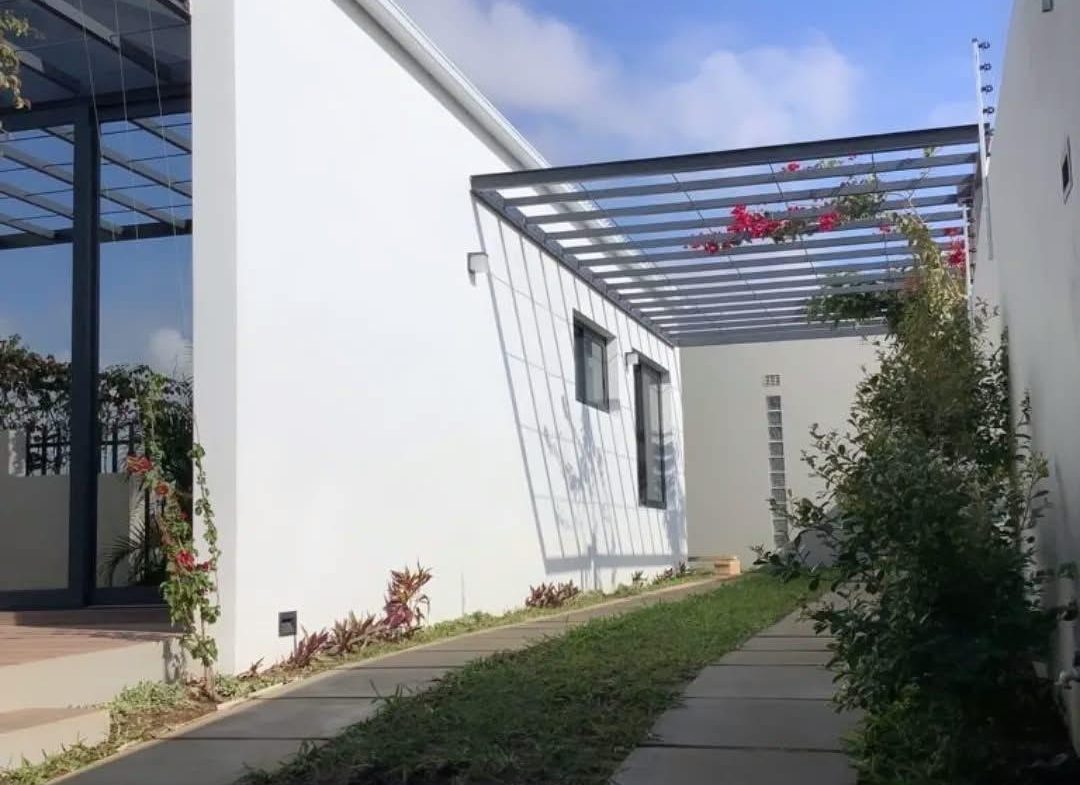 Vender: Moradia T3 Com Acabamentos Modernos Em Mapulene